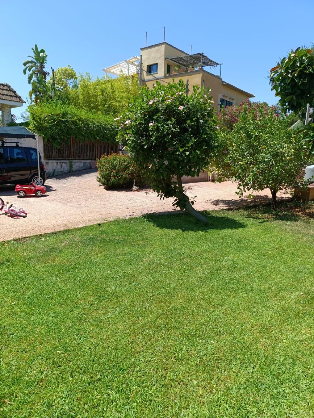 Casa In Giardino A Pochi Passi Dal Mare Villa Palermo Exteriör bild